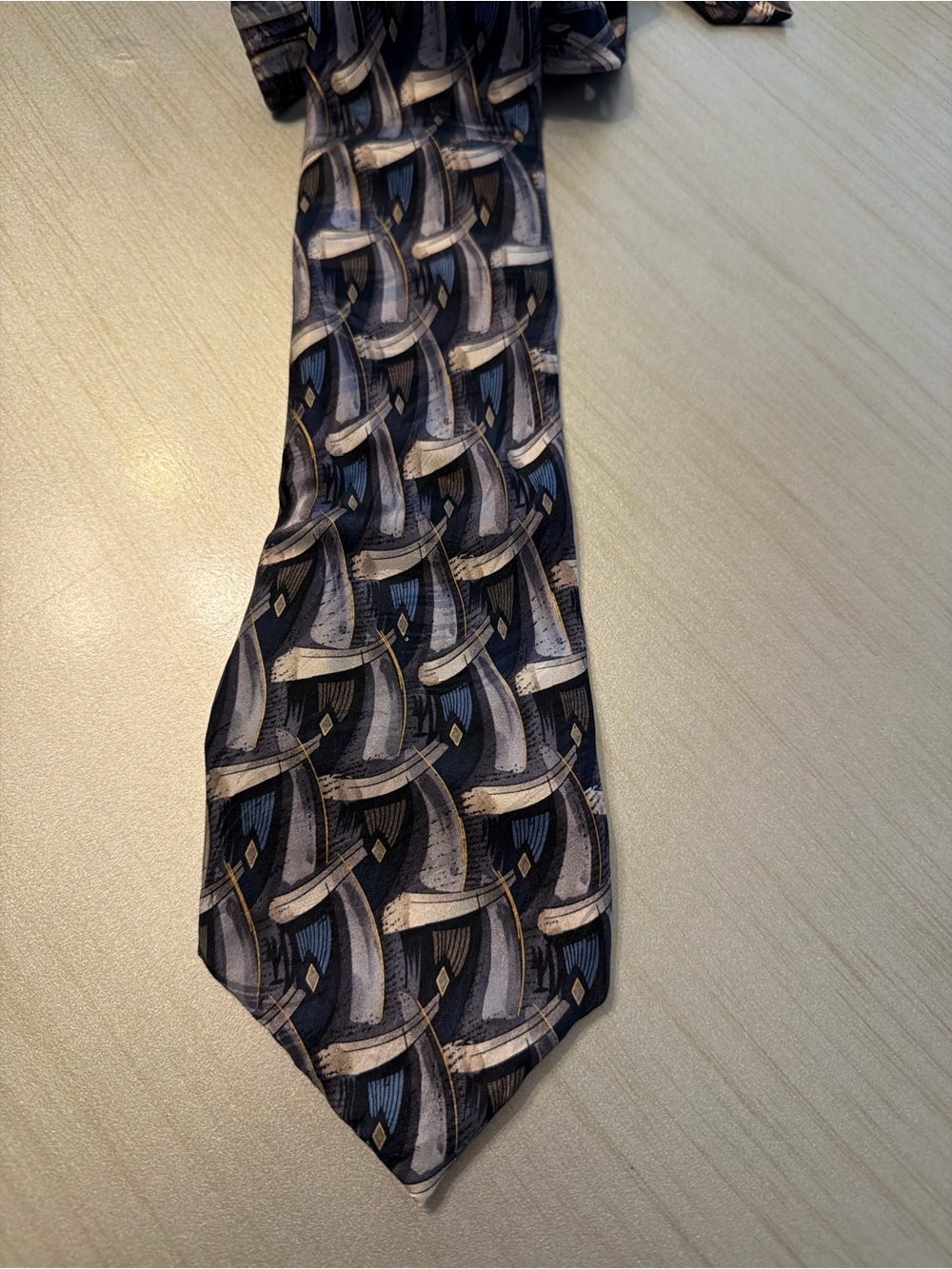 Classic Patterned Men's Tie in Navy and Gray